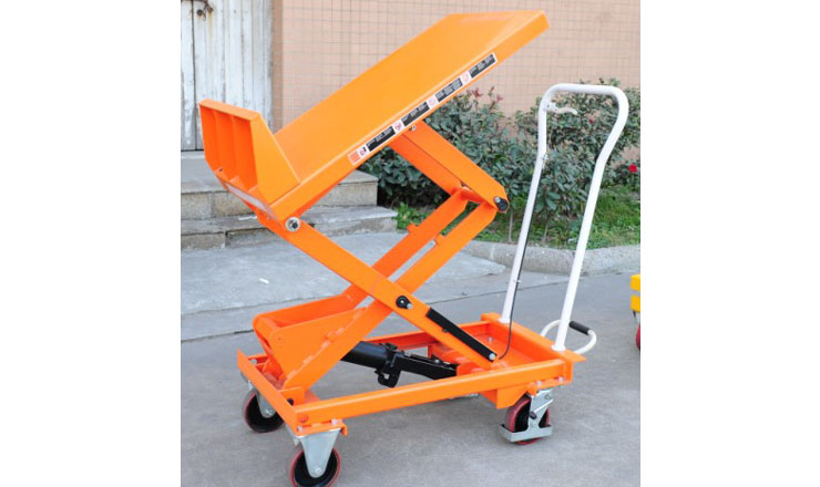 0.15-0.8噸可傾斜腳踏升降平臺(tái)車_1